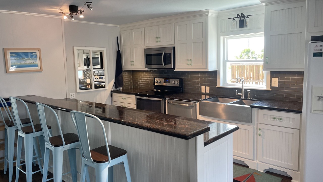Photo of Kitchen in Jamaica Beach
