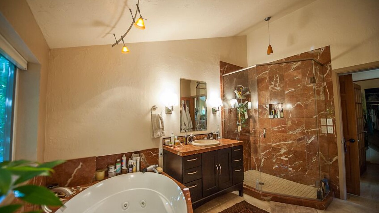 Photo of Bathroom in Whittier