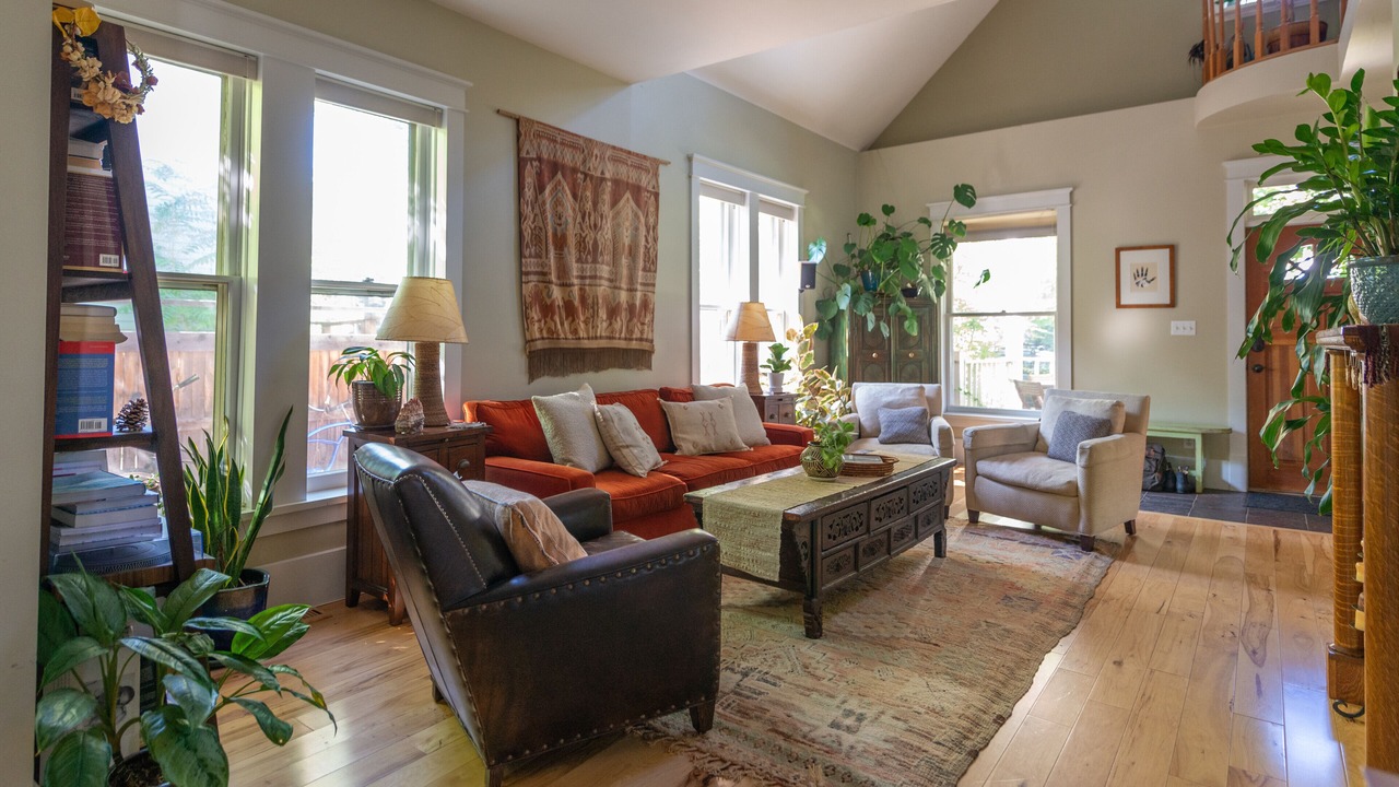 Photo of Livingroom in Whittier