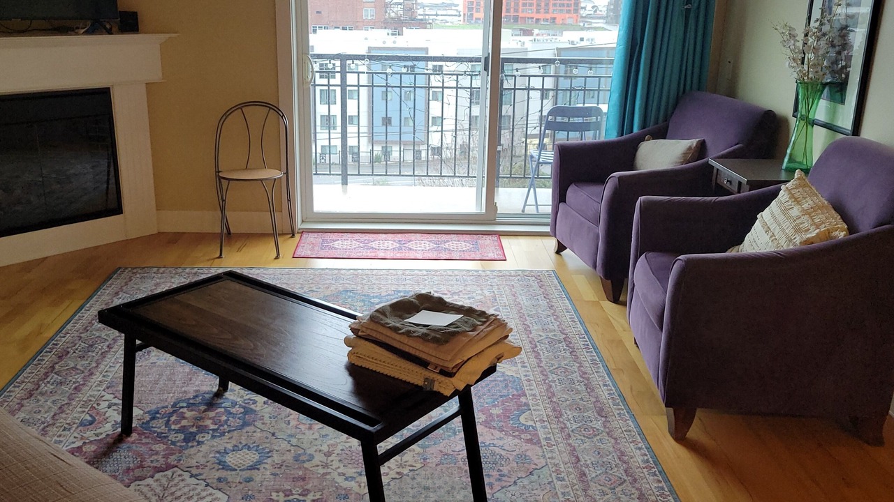 Photo of Livingroom in Central Business District