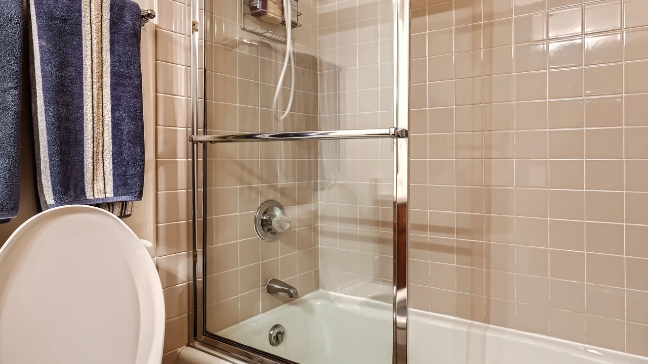 Photo of Bathroom in Edwards