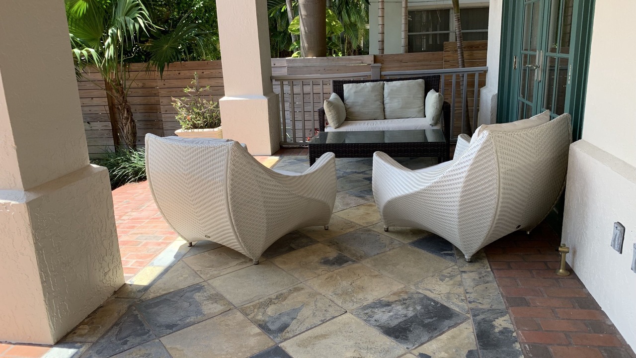 Photo of Patio Balcony in Idlewyld