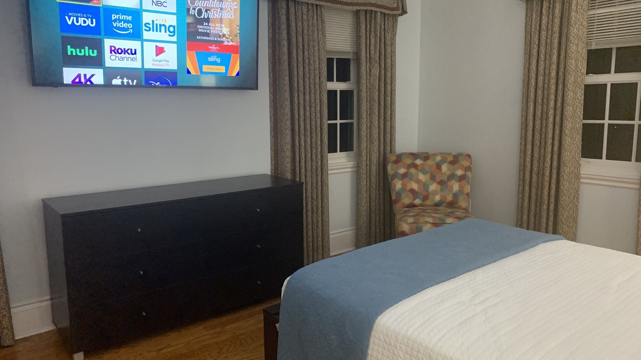 Photo of Bedroom in Idlewyld