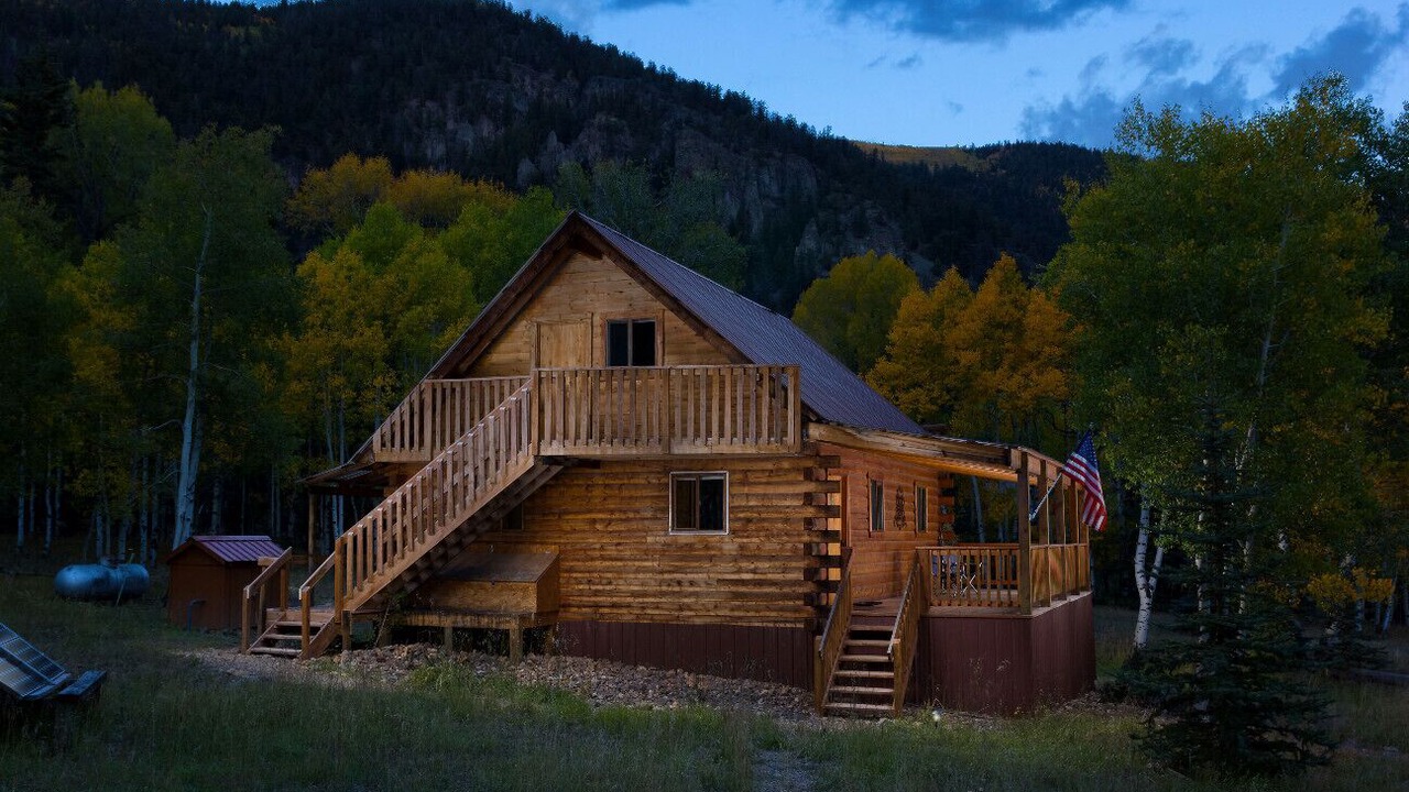 Photo of Others in Jasper