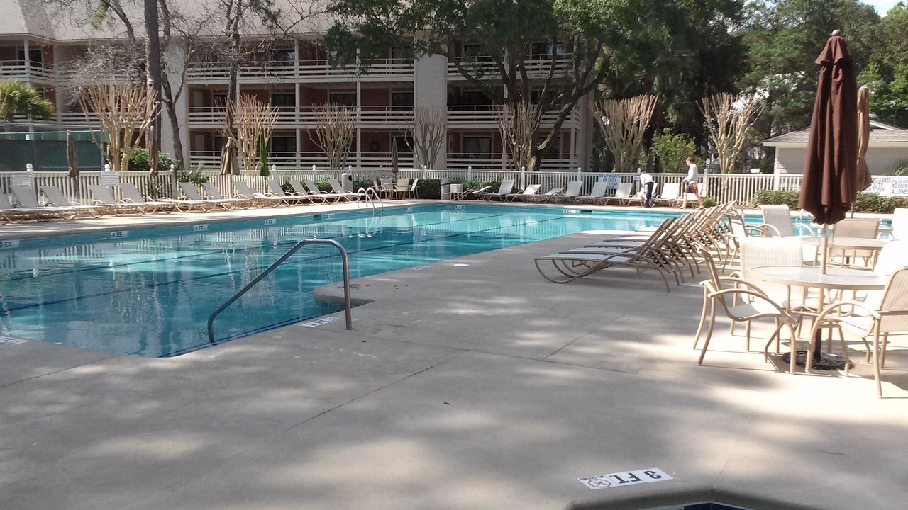 Photo of Outdoor in Folly Field