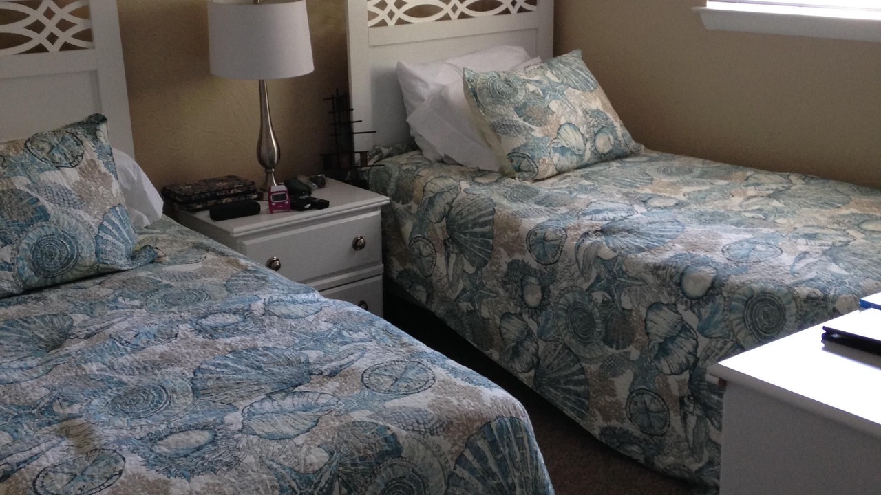Photo of Bedroom in Folly Field