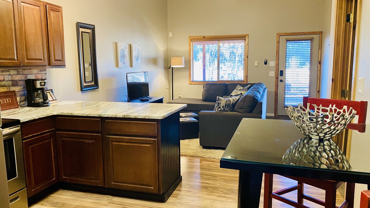 Photo of Livingroom in Duck Creek Village