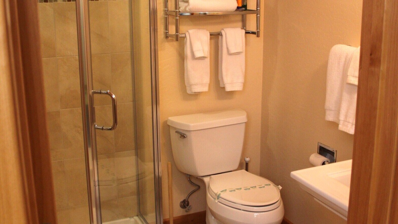 Photo of Bathroom in Lake Forest