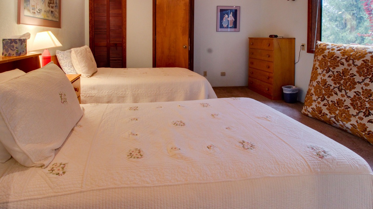 Photo of Bedroom in Manson