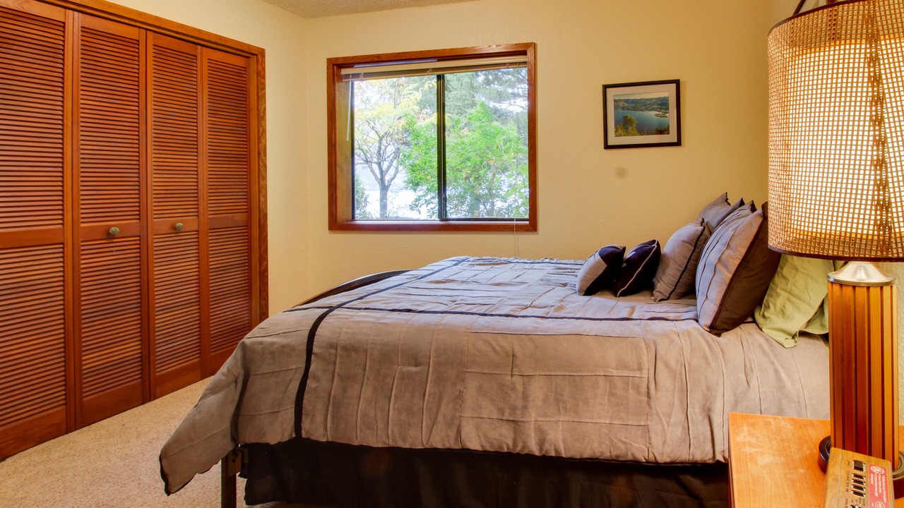 Photo of Bedroom in Manson