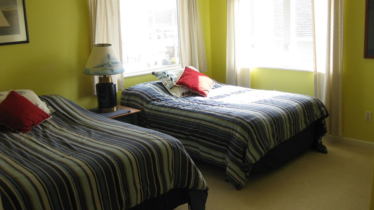 Photo of Bedroom in Bayshore