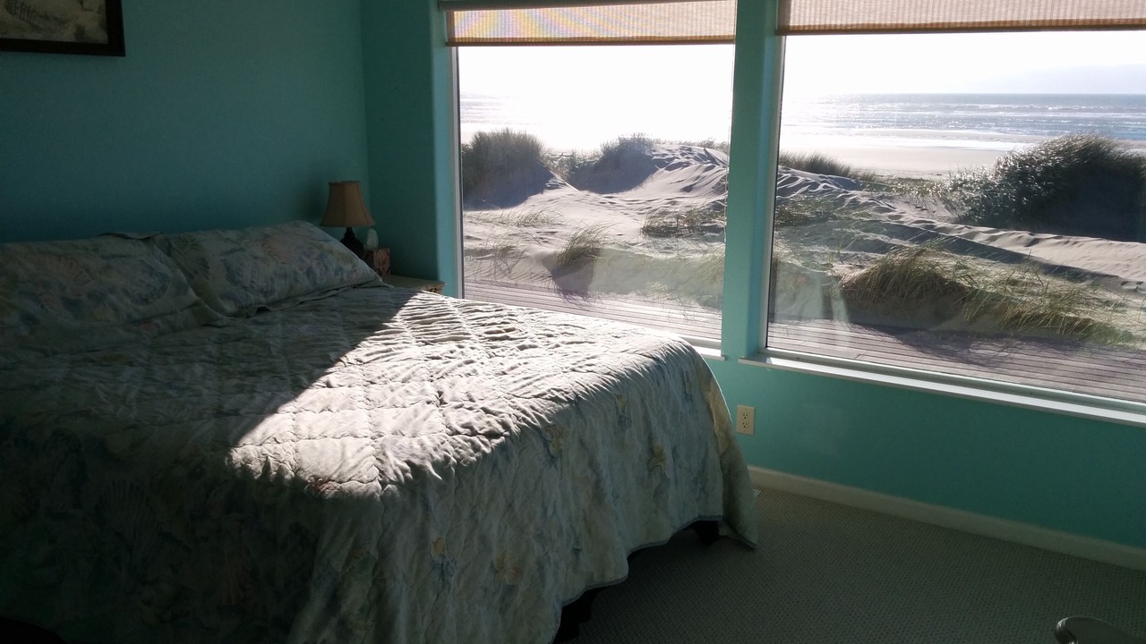 Photo of Bedroom in Bayshore