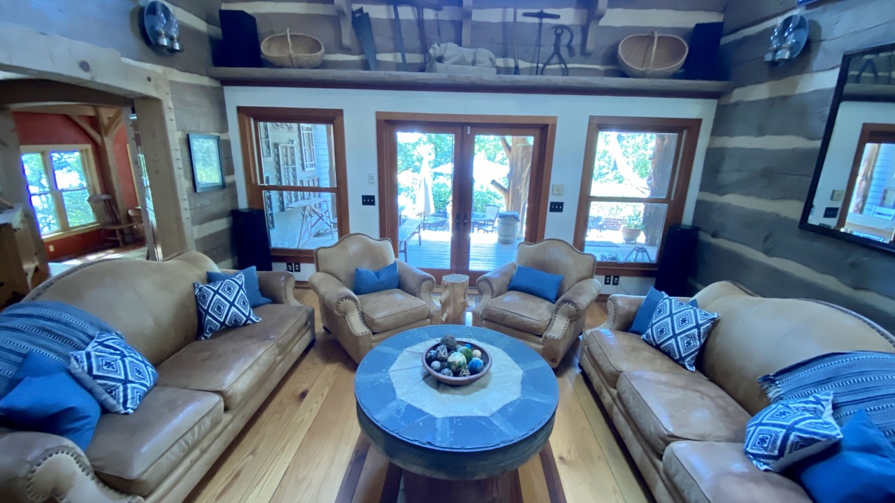 Photo of Livingroom in Dandridge