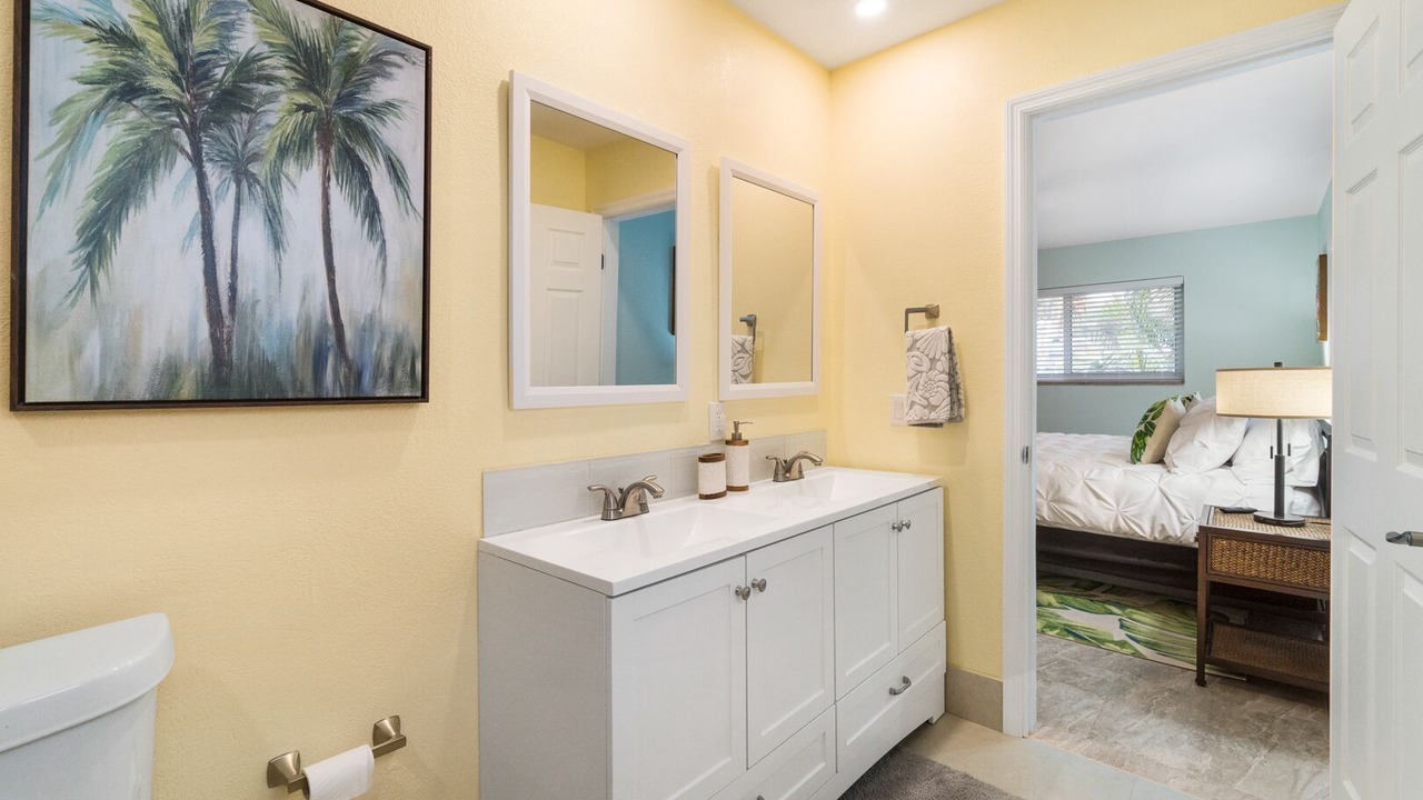 Photo of Bathroom in Dania Beach