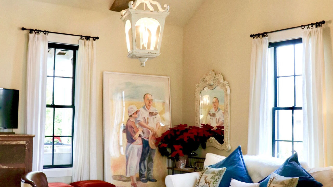 Photo of Livingroom in Historic Downtown Franklin