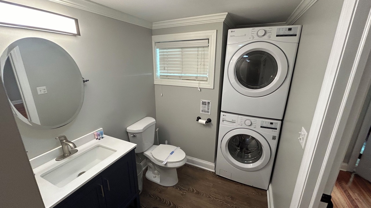 Photo of Bathroom in Cayuga