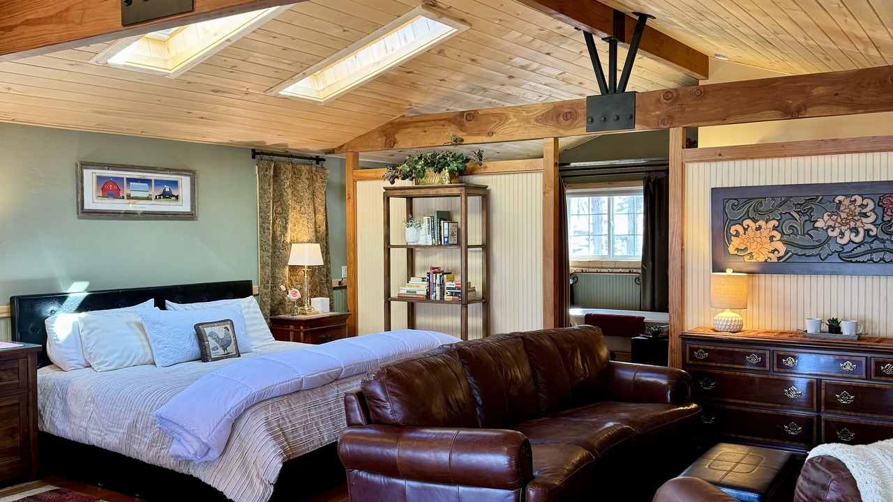 Photo of Bedroom in Hermosa