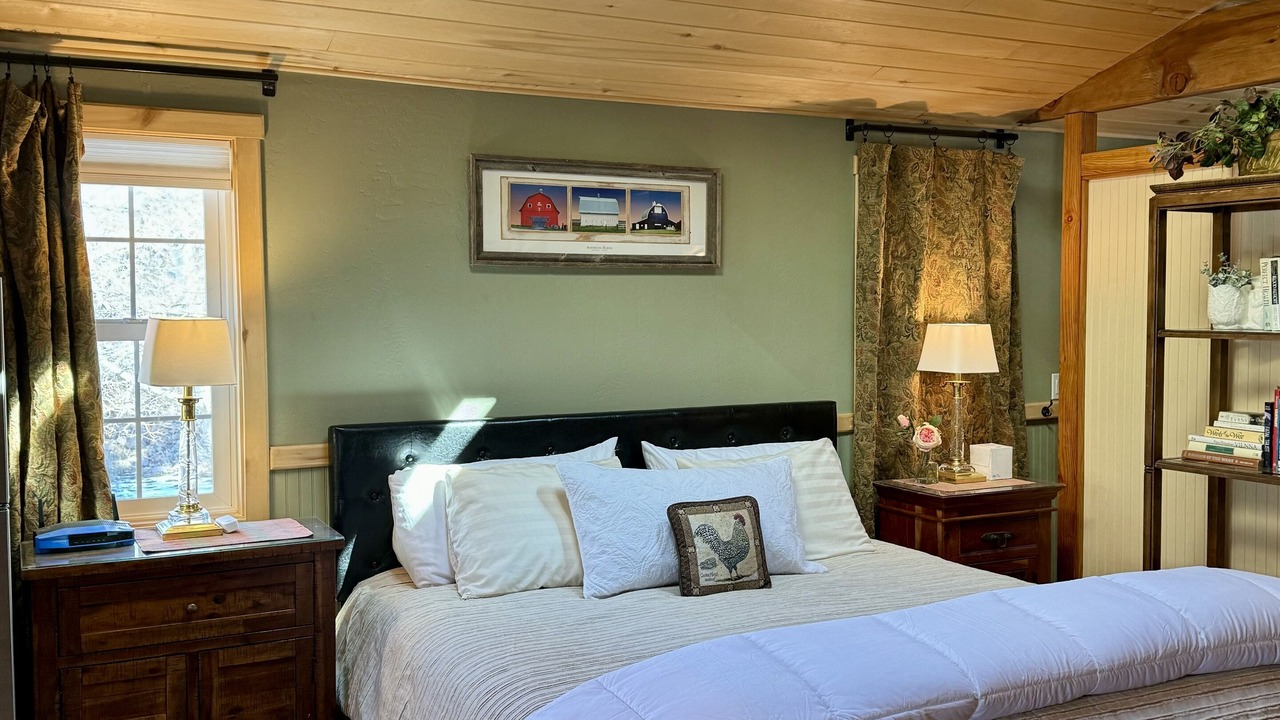 Photo of Bedroom in Hermosa