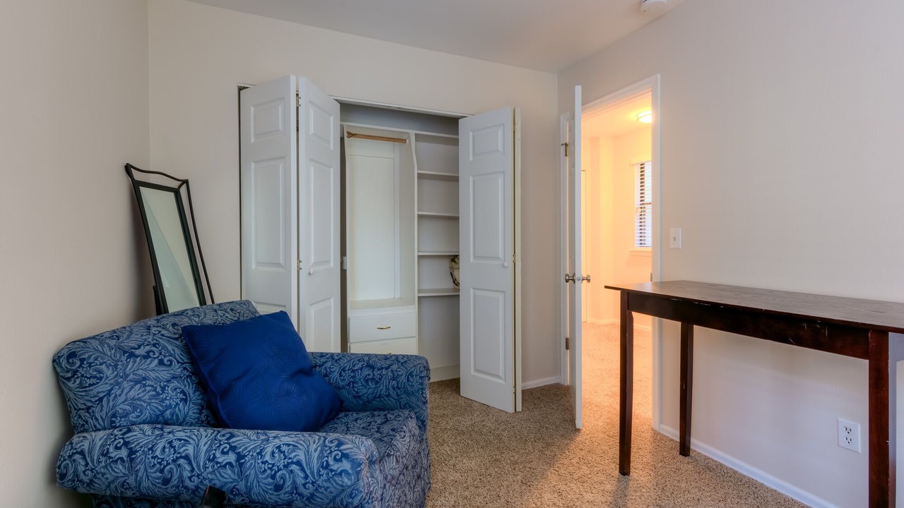 Photo of Livingroom in Downtown