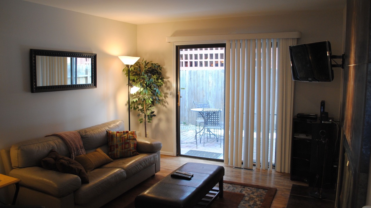 Photo of Livingroom in Downtown
