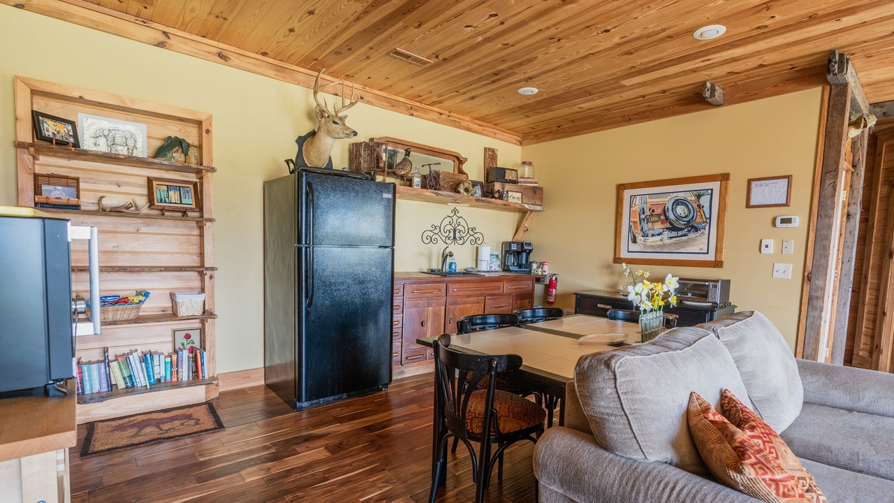 Photo of Kitchen in Guntersville