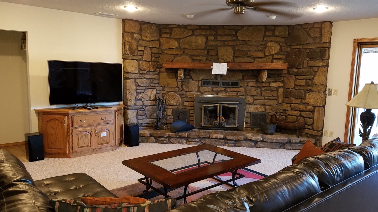 Photo of Livingroom in Beaver Shores