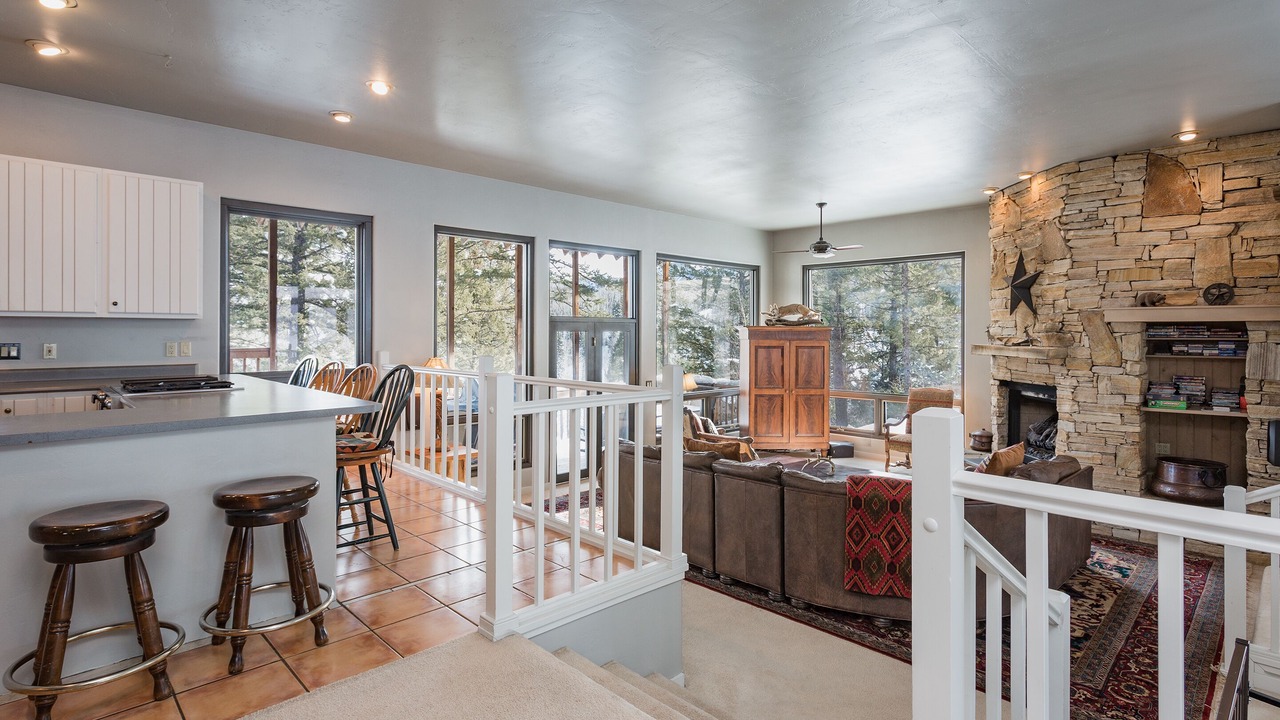 Photo of Bedroom in Columbine Lake