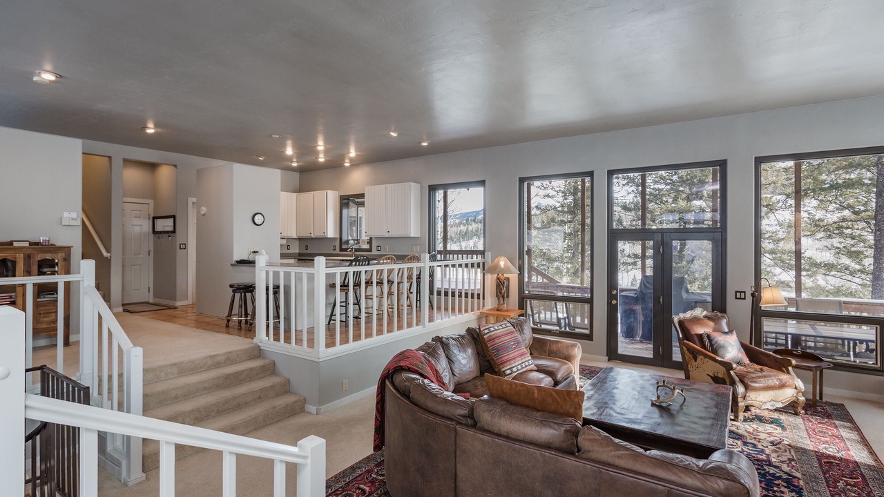 Photo of Bedroom in Columbine Lake