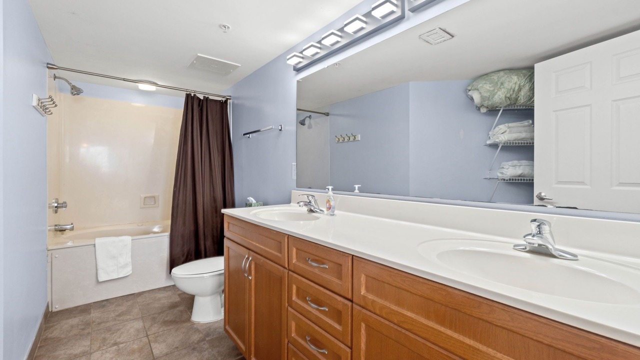 Photo of Bathroom in Crescent Beach