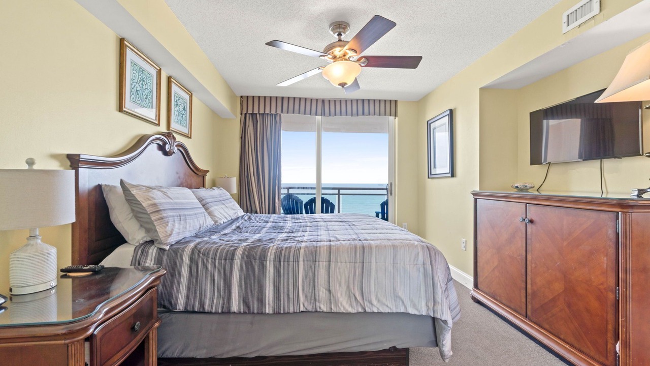 Photo of Bedroom in Crescent Beach