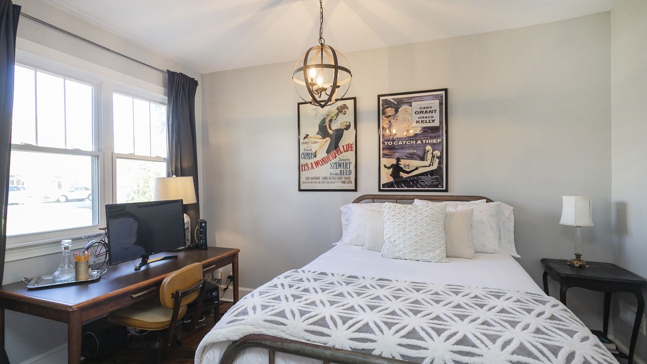 Photo of Bedroom in Melrose