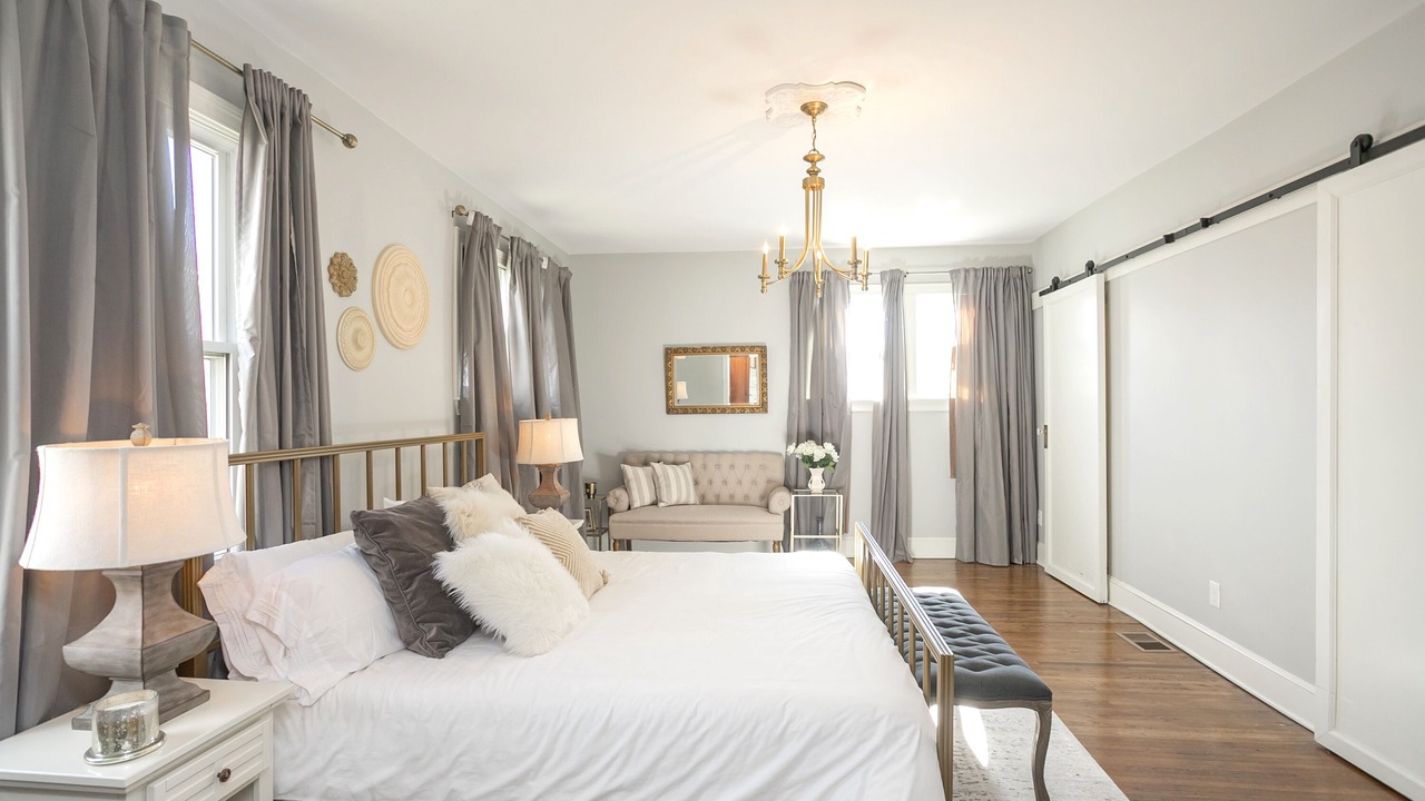 Photo of Bedroom in Melrose