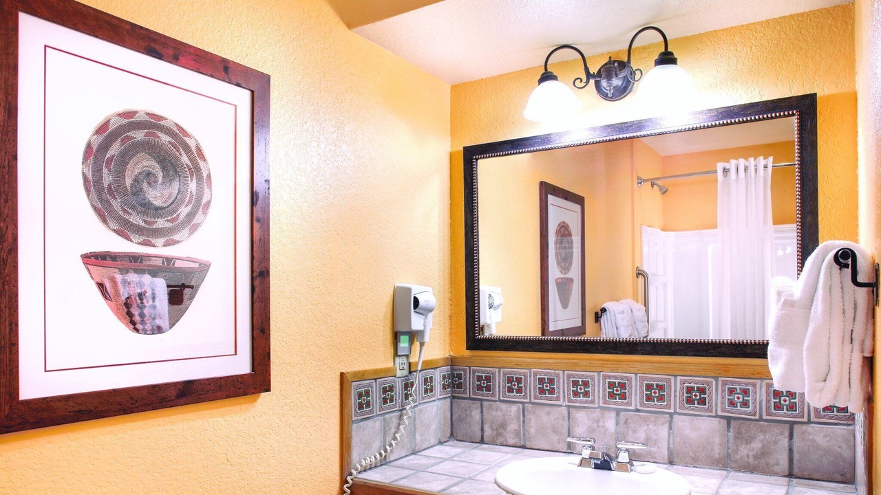 Photo of Bathroom in Red River