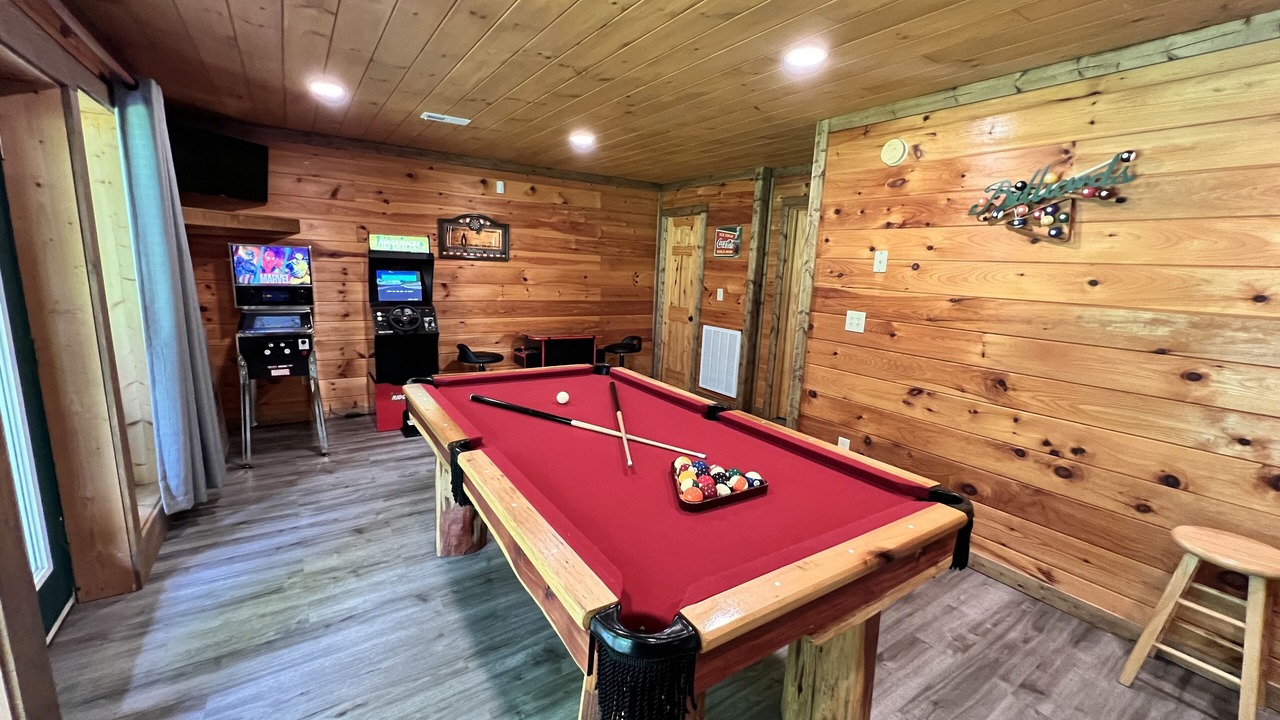 Photo of Bedroom in Chalet Village