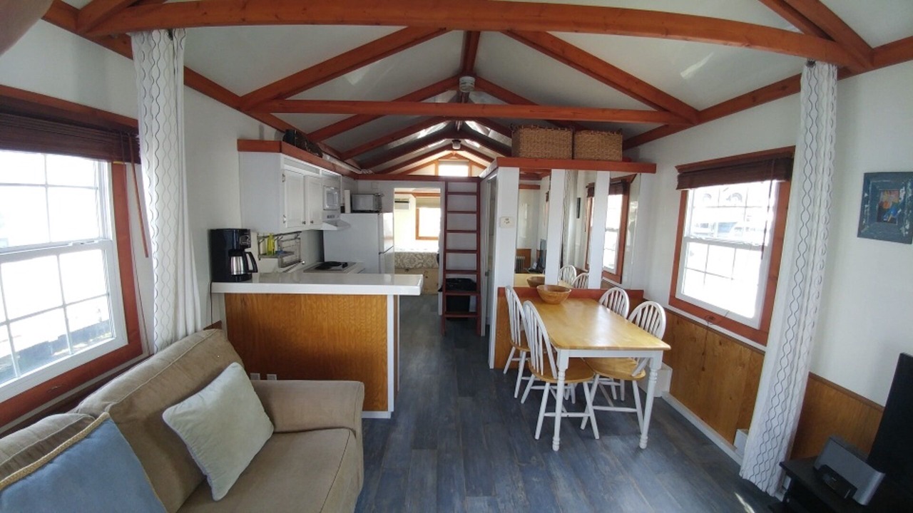 Photo of Livingroom in Charlestown