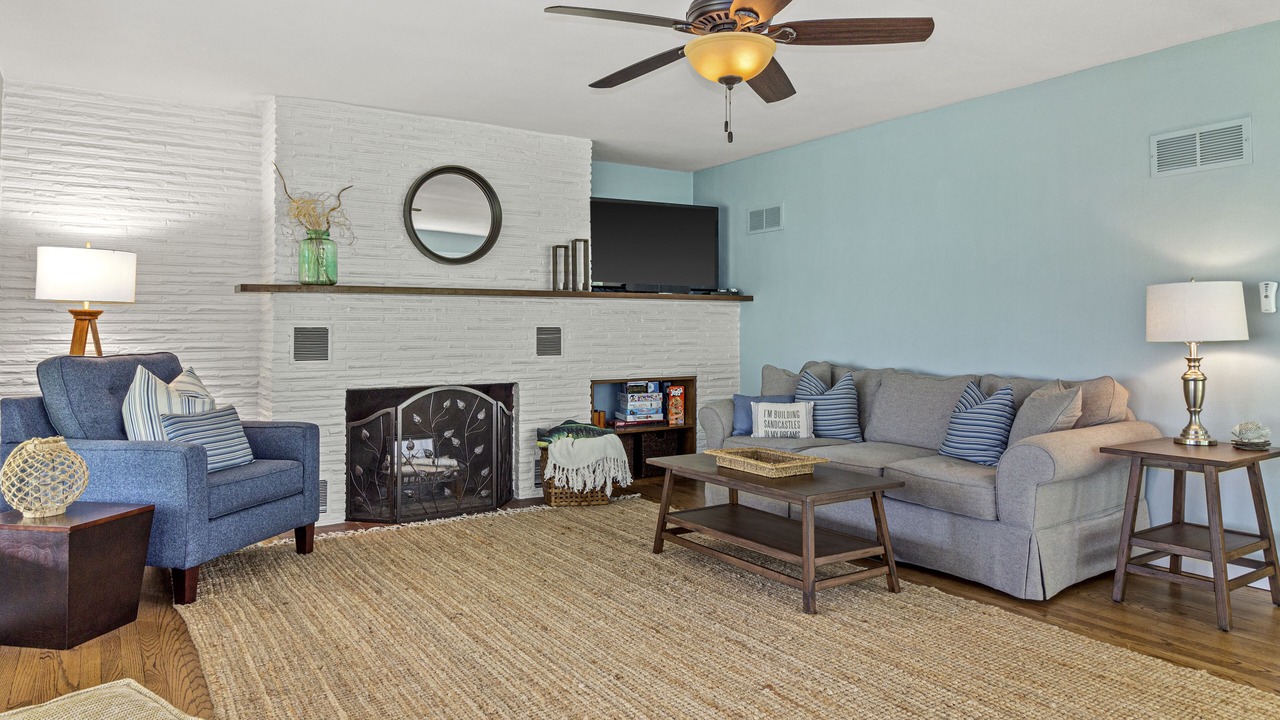 Photo of Bedroom in Wind Lake