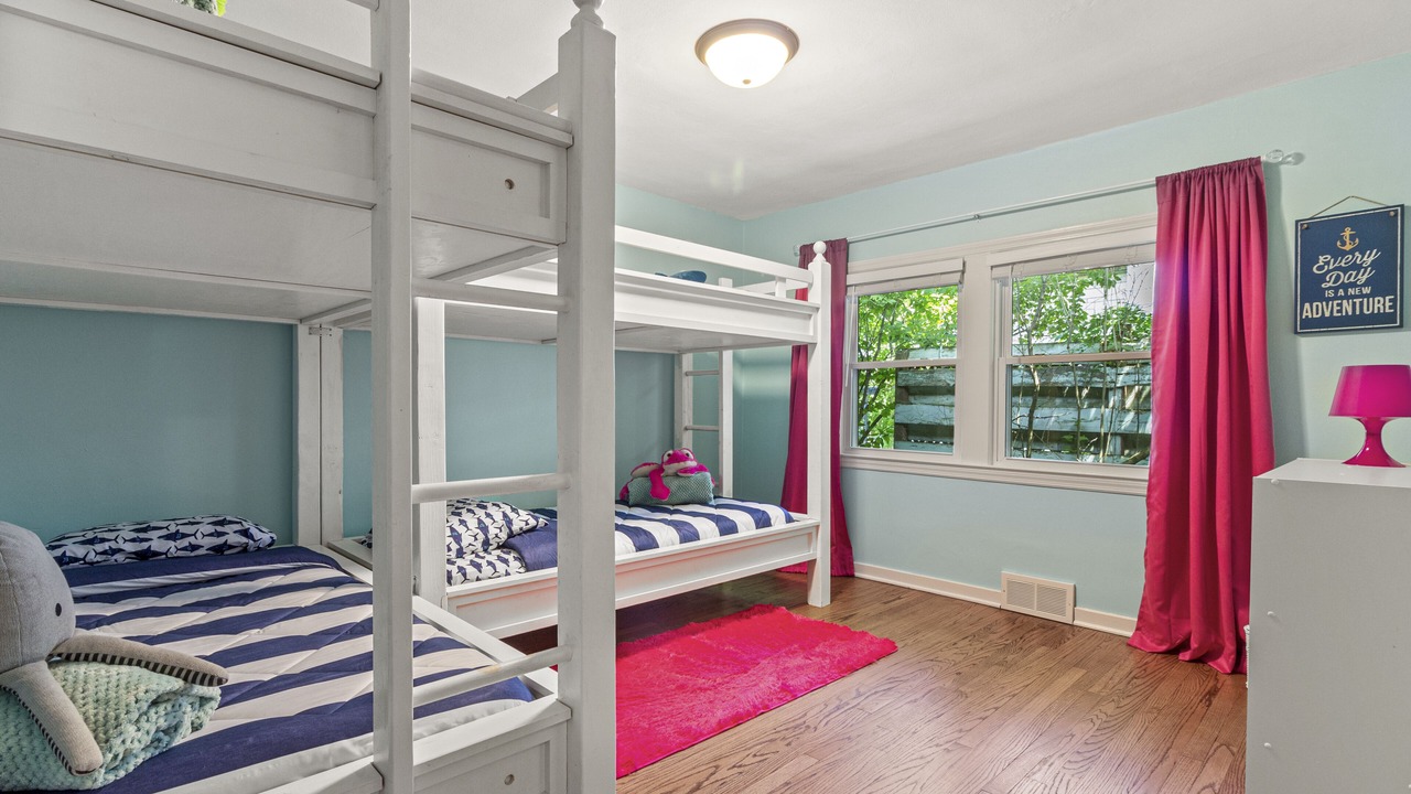 Photo of Bedroom in Wind Lake