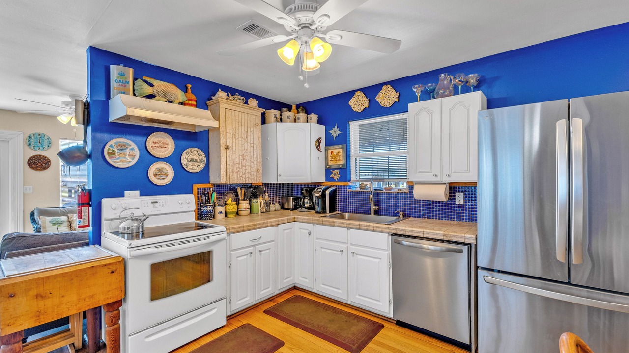 Photo of Kitchen in Terramar Beach