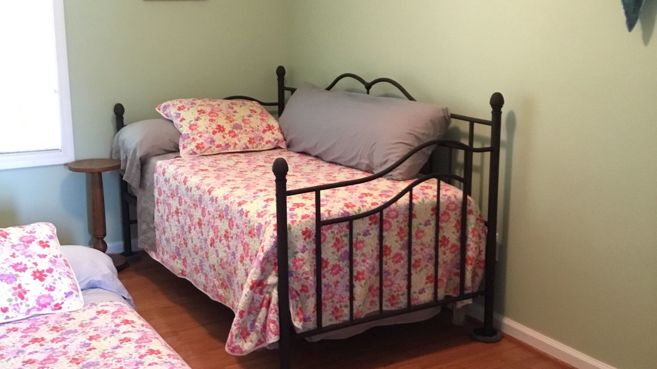 Photo of Bedroom in Pasadena