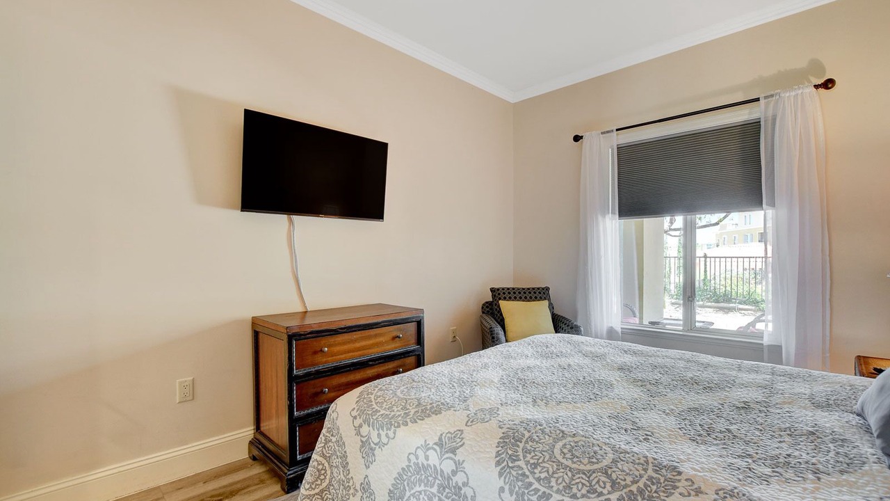 Photo of Bedroom in Lake Las Vegas