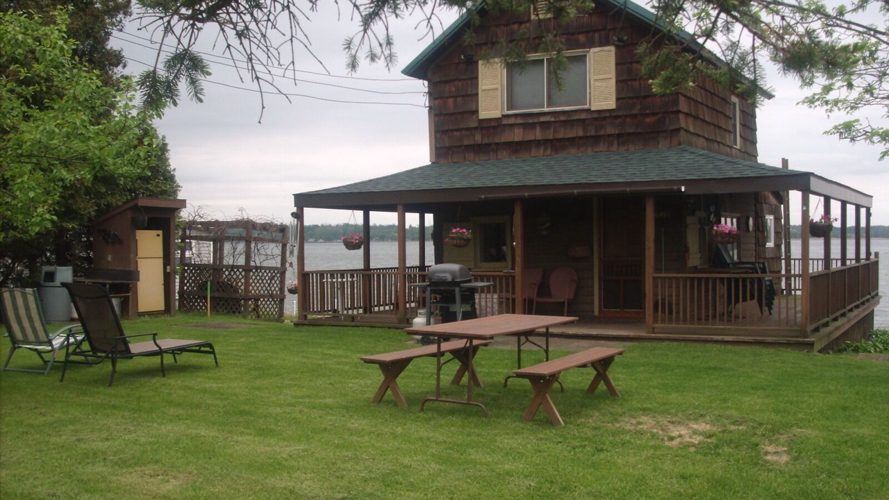 Photo of Outdoor in Cayuga