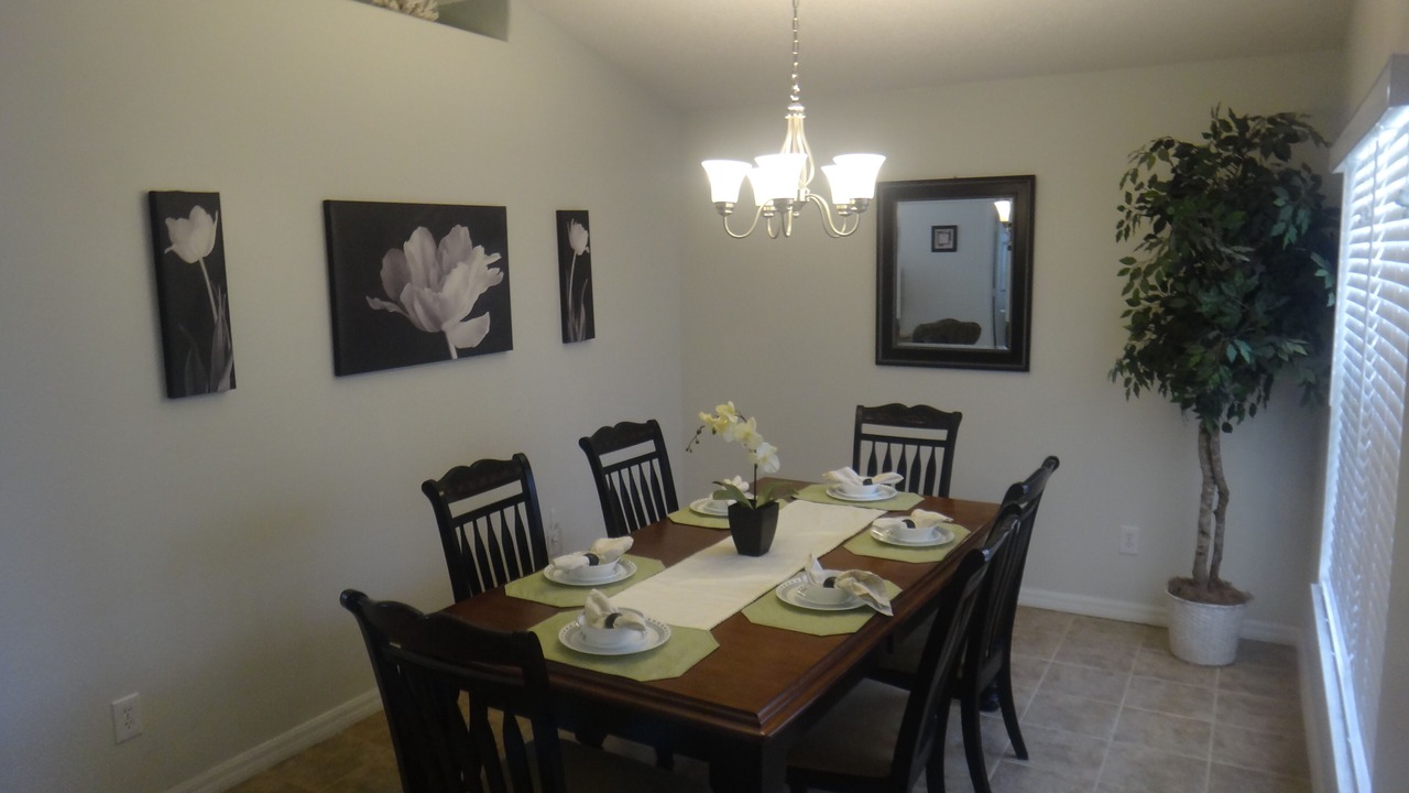 Photo of Bedroom in Windsor Palms
