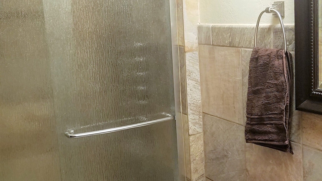 Photo of Bathroom in Alamogordo