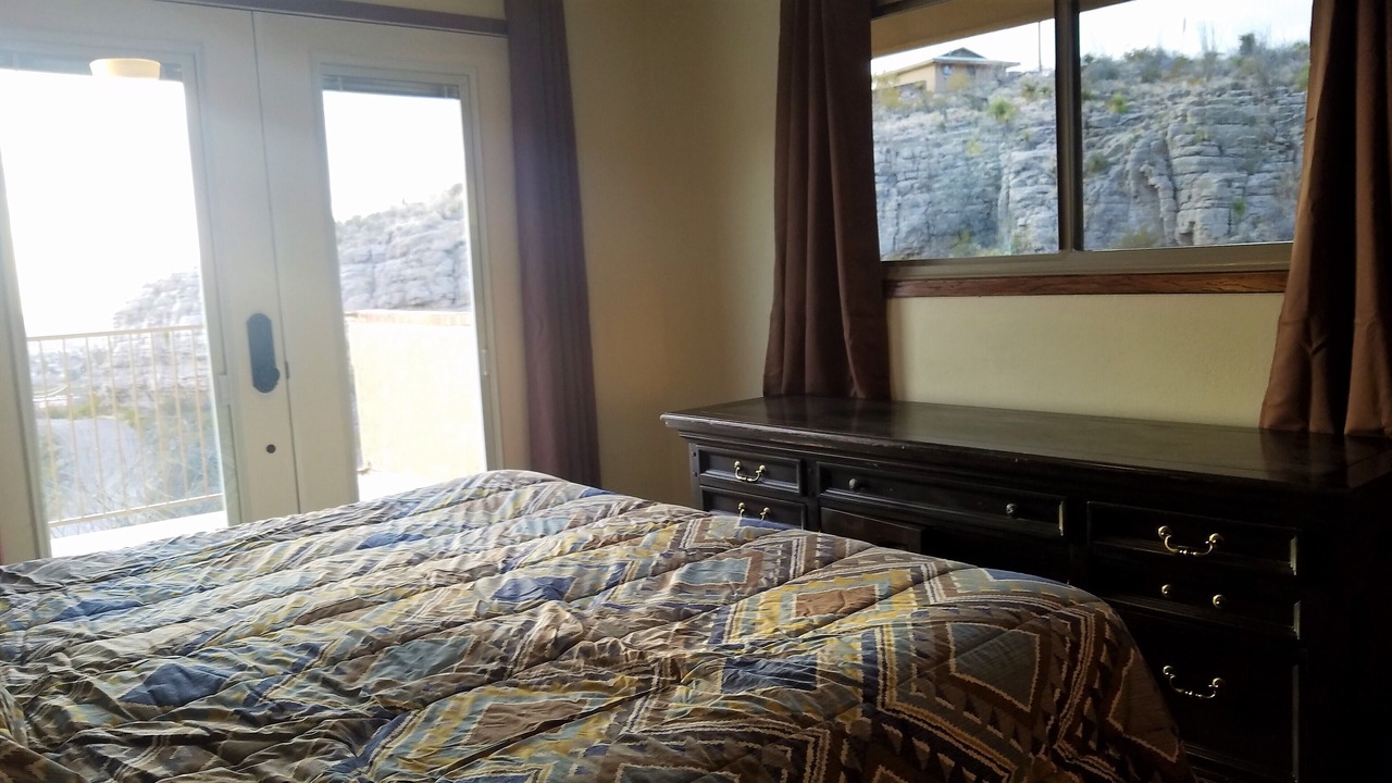 Photo of Bedroom in Alamogordo