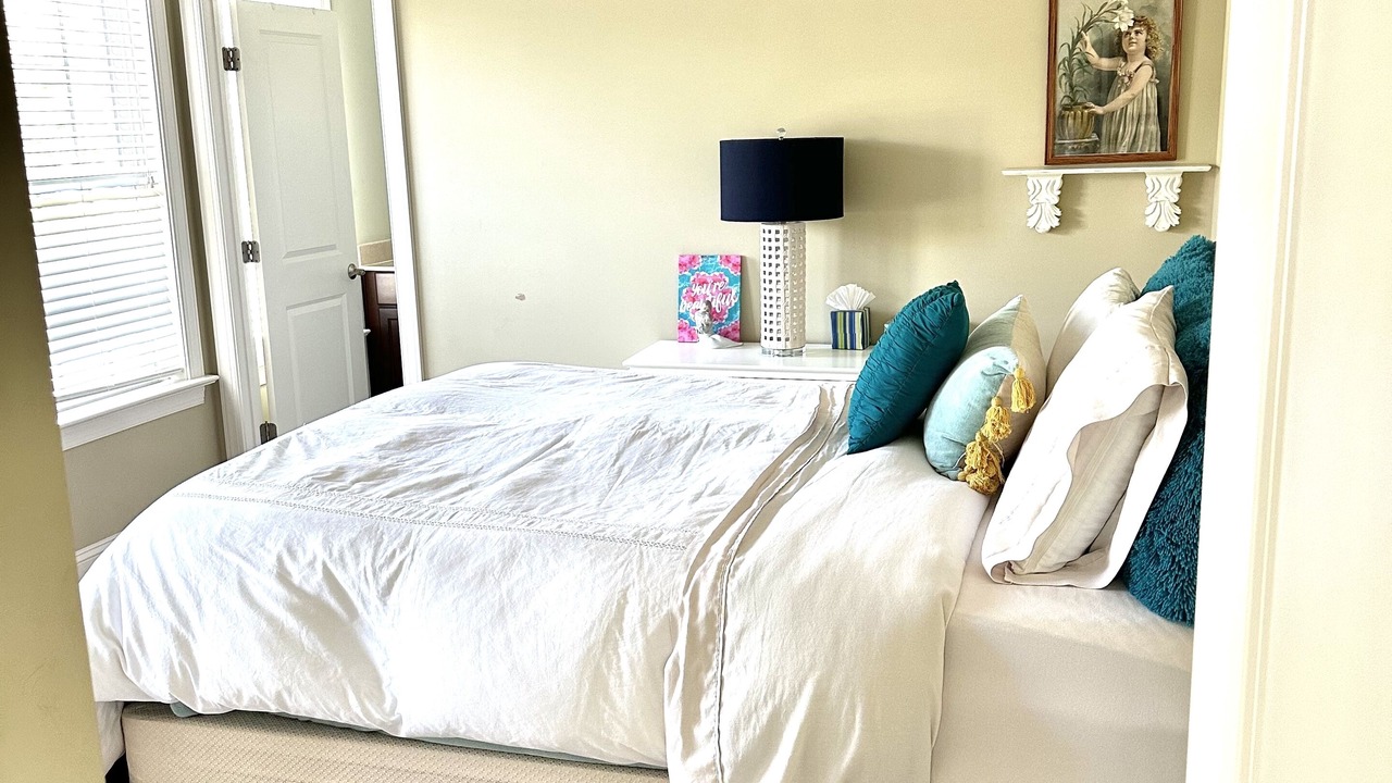 Photo of Bedroom in Fort Hunt