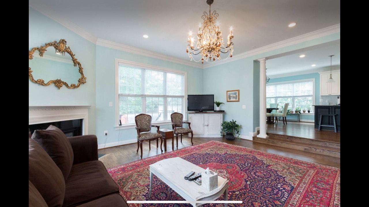 Photo of Livingroom in Fort Hunt