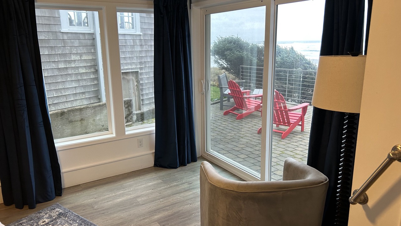 Photo of Livingroom in Neahkahnie Beach