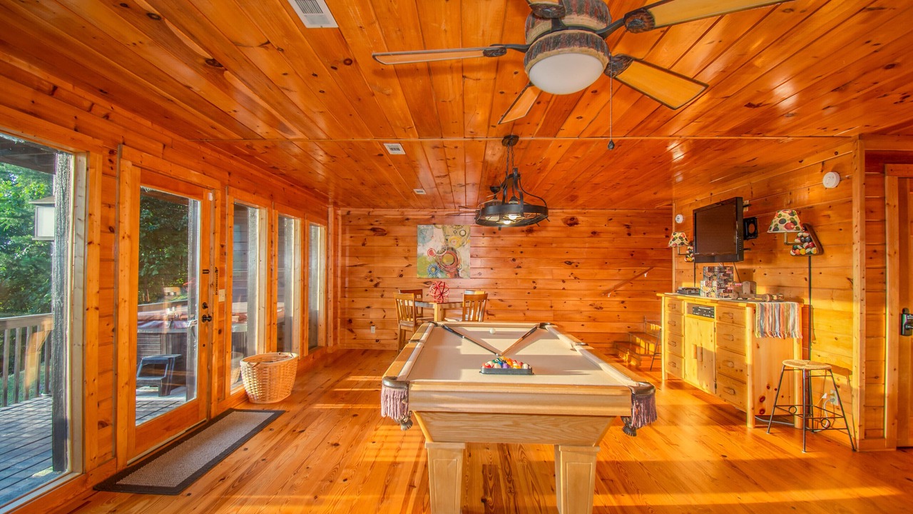 Photo of Bedroom in Gatlinburg - Pigeon Forge
