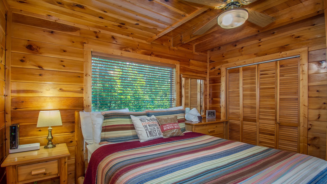 Photo of Bathroom in Gatlinburg - Pigeon Forge
