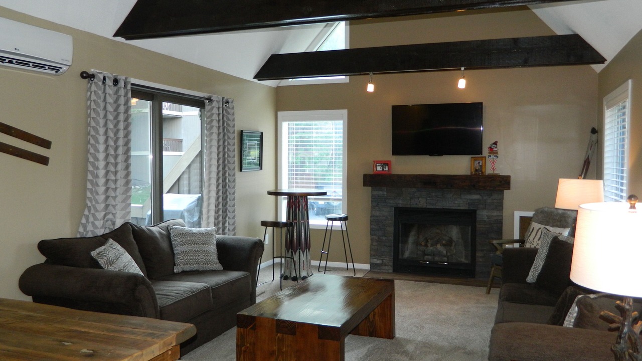 Photo of Livingroom in Clymer